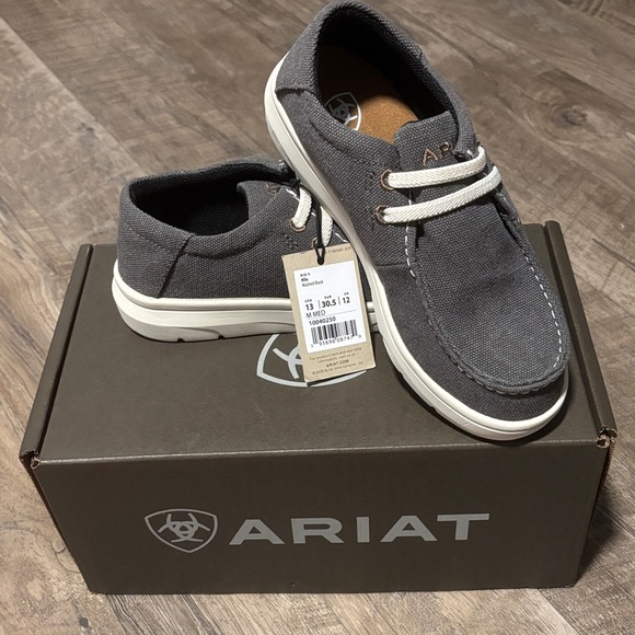 Ariat Hilo Washed Black,FLX Foam sole,cushion insole,no tie lace,slip on loafers - Picture 1 of 10